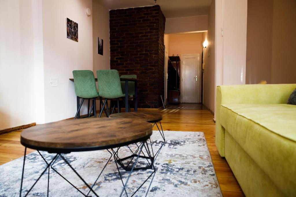 A Gem In The Heart Of Sofia 1Bdr Str Slavyanska Apartment Luaran gambar